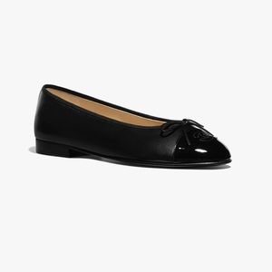 Chanel Ballerina Flats Lambskin Black Patent Captoe 38